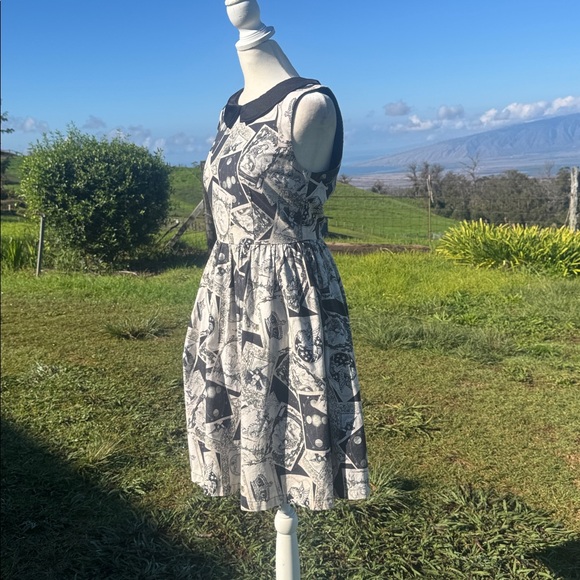 ModCloth Black Printed Whimsical Swing Sleeveless Goth Whimsigoth Dress Small - Picture 4 of 11